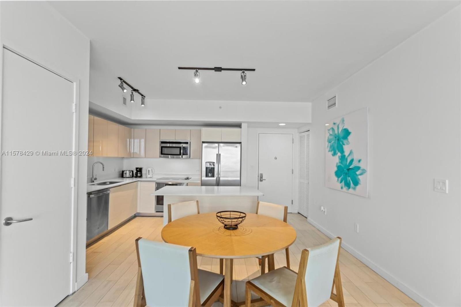 הוילה 2602 E Hallandale Beach Blvd 1 Br מראה חיצוני תמונה